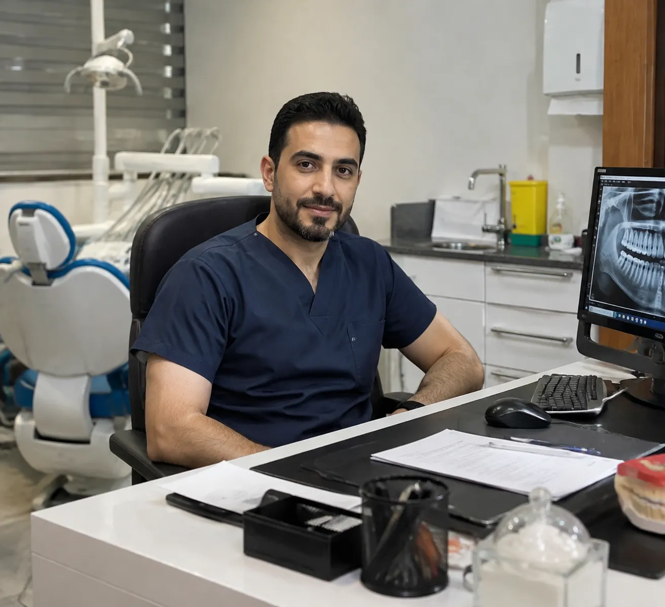 Dr Youssef, chirurgien-dentiste EstheticaPlus à Tanger